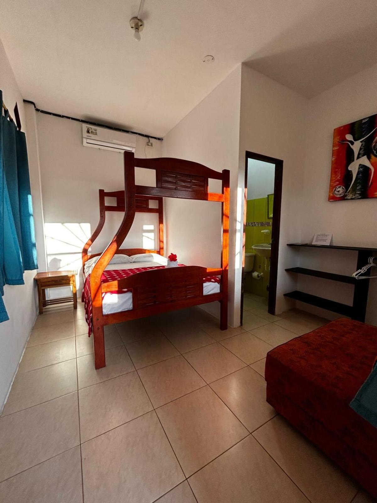Hostal Casa Taisha Montanita Ngoại thất bức ảnh