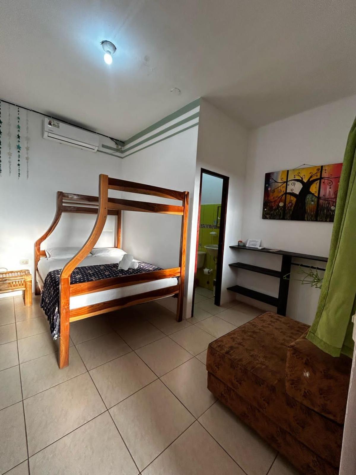 Hostal Casa Taisha Montanita Ngoại thất bức ảnh